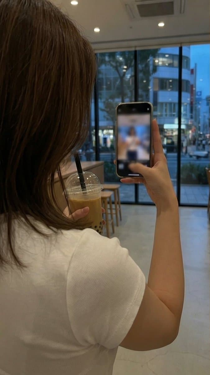 Multi-Angle, Face-Obscured Shot Generation Prompt for Nano Banana Pro